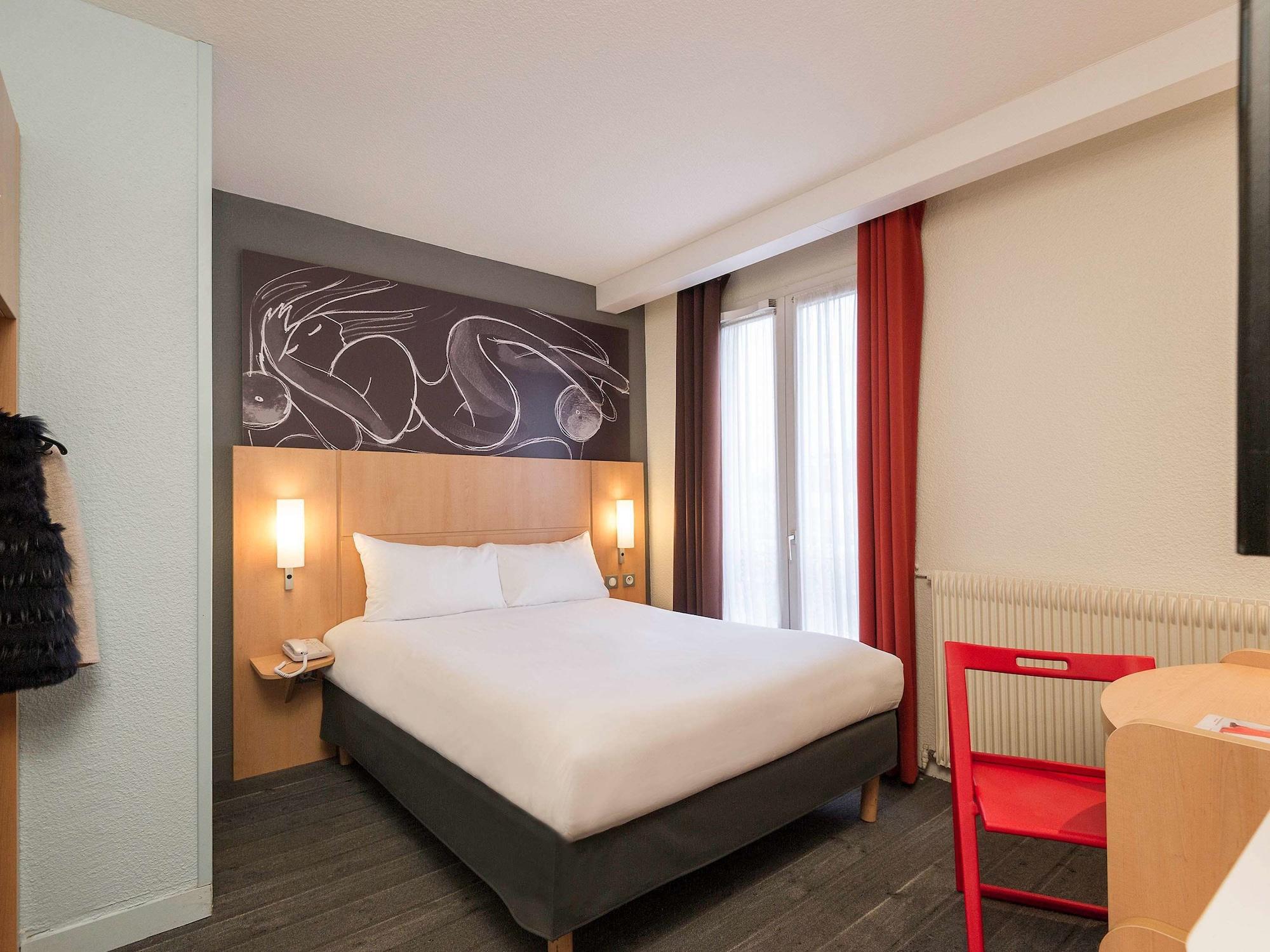 Ibis Paris Vaugirard Porte De Versailles Exterior photo