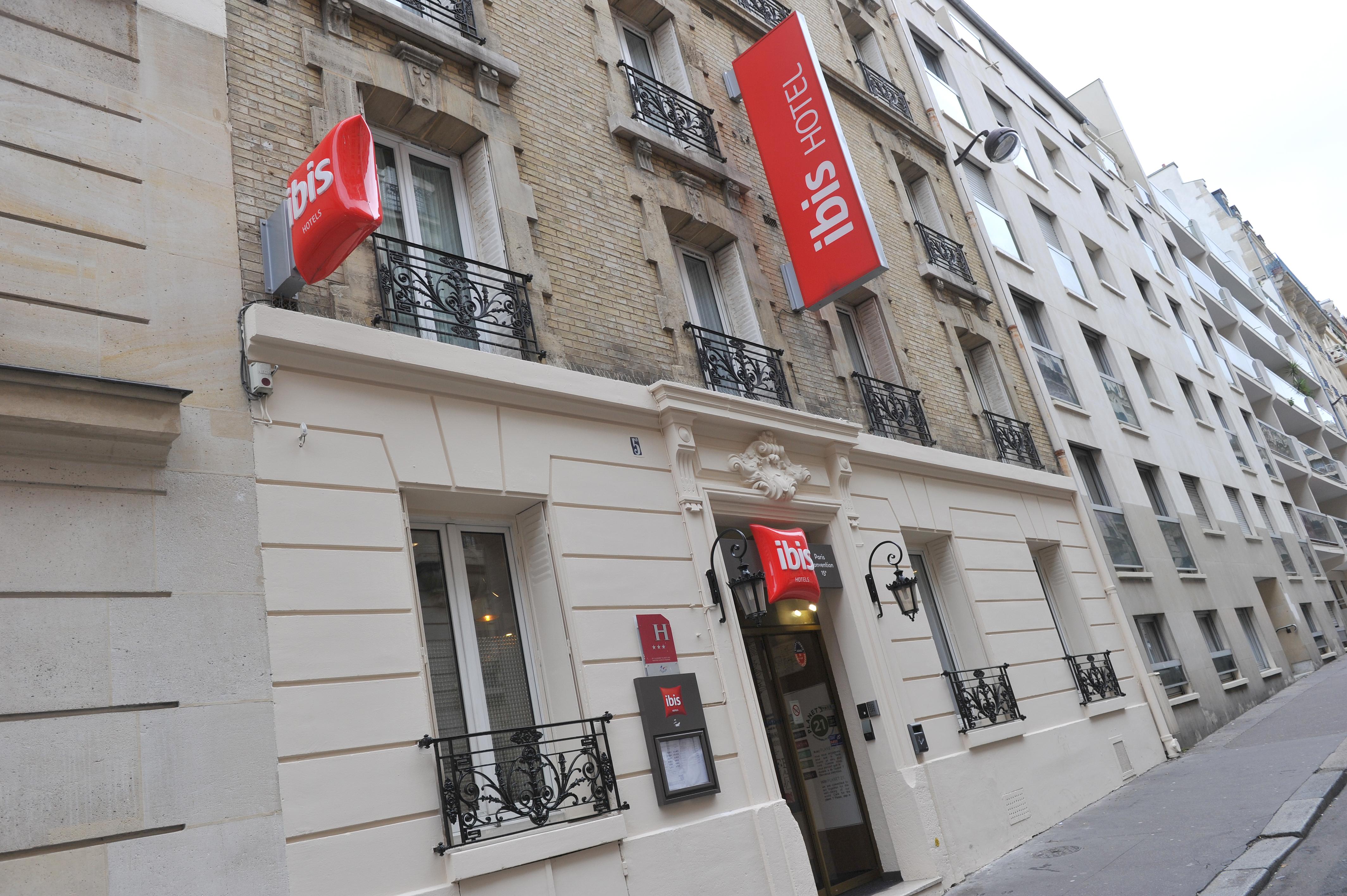 Ibis Paris Vaugirard Porte De Versailles Hotel Exterior photo